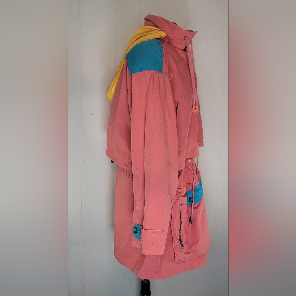 Vintage 80's JL Colebrook Coral Turquoise and Yellow Jacket Size Medium - Picture 2 of 11